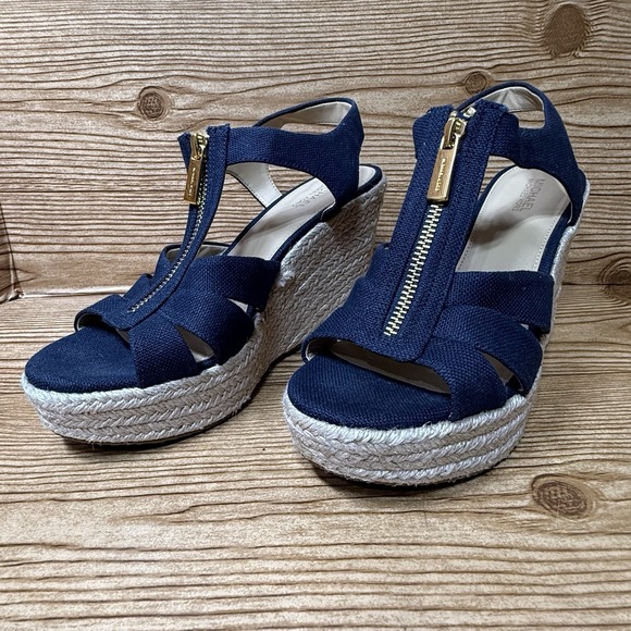 Michael Kors Damita Platform Wedge Sandal Sz 7M Espadrille Designer Shoes Beach - Picture 1 of 11